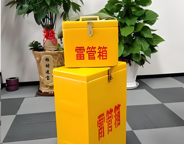 育才镇炸药箱雷管箱在运输过程中的注意事项